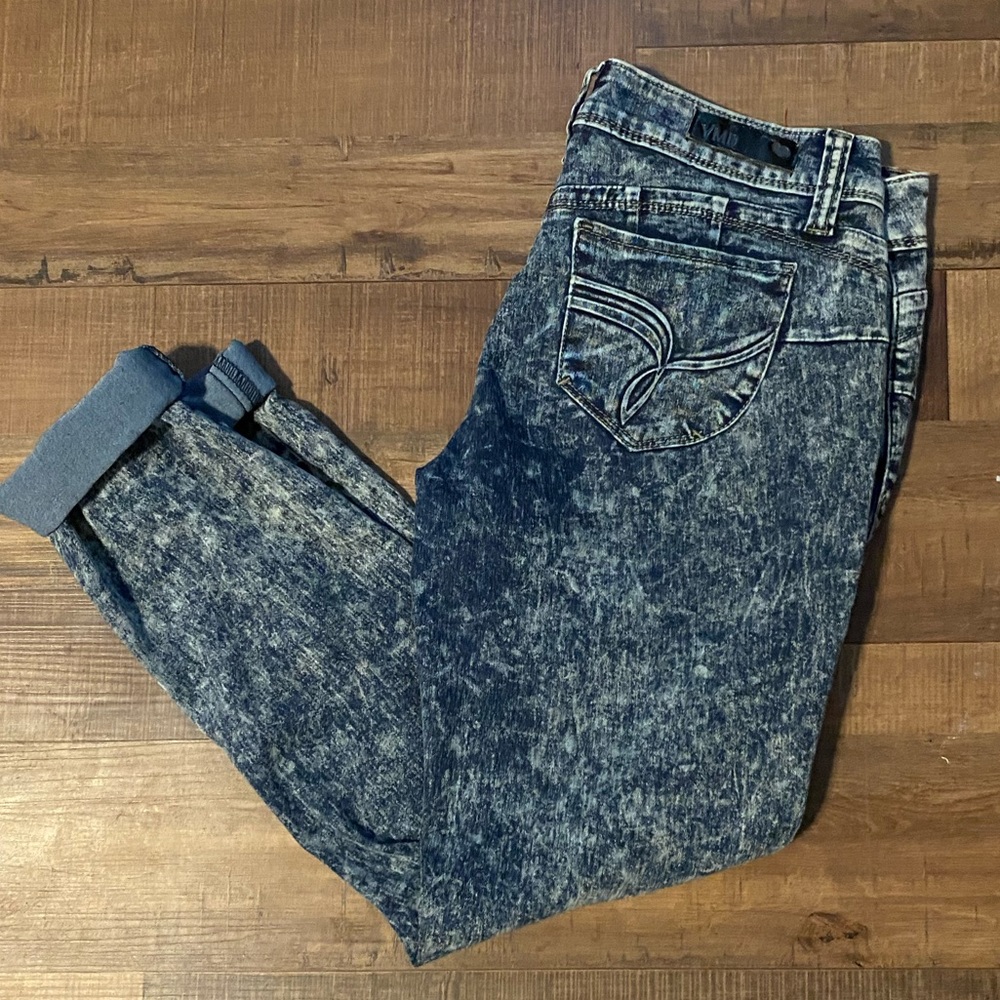 YMI Wanna Betta Butt Acid Wash Jeans